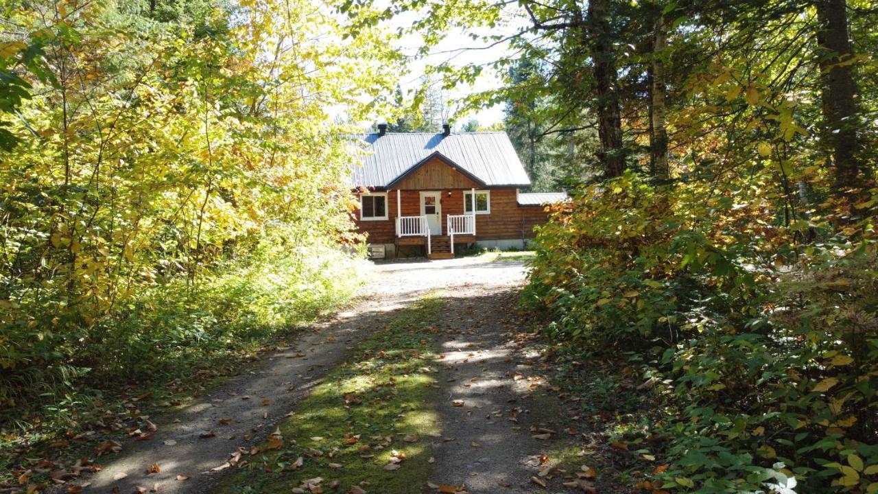 Chalet Riviere - Bord De Riviere - Romantique Saint-Alexis-des-Monts Zewnętrze zdjęcie